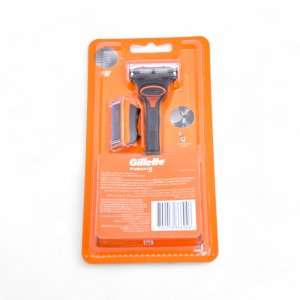 Gillette Fusion 5 Razor, Smooth Long-Lasting Shave