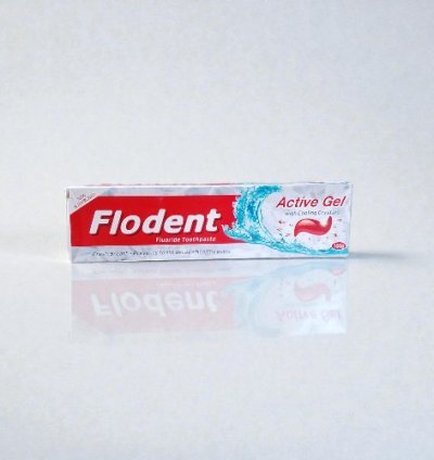FLODENT ACTIVE GEL-100GM